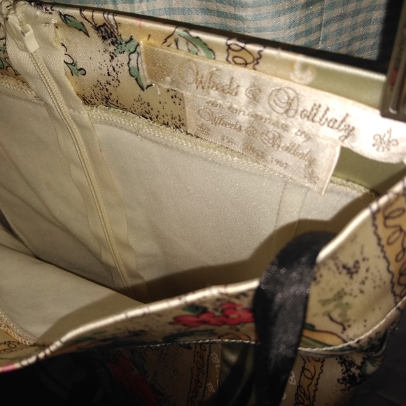 Floral Elegance Women's Pencil Skirt - Picture 6 of 8